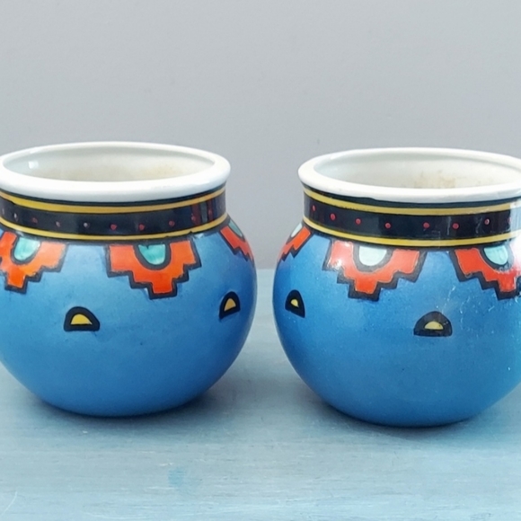 Pair of Vintage Ecco Terra Vases/Planters - Picture 1 of 7
